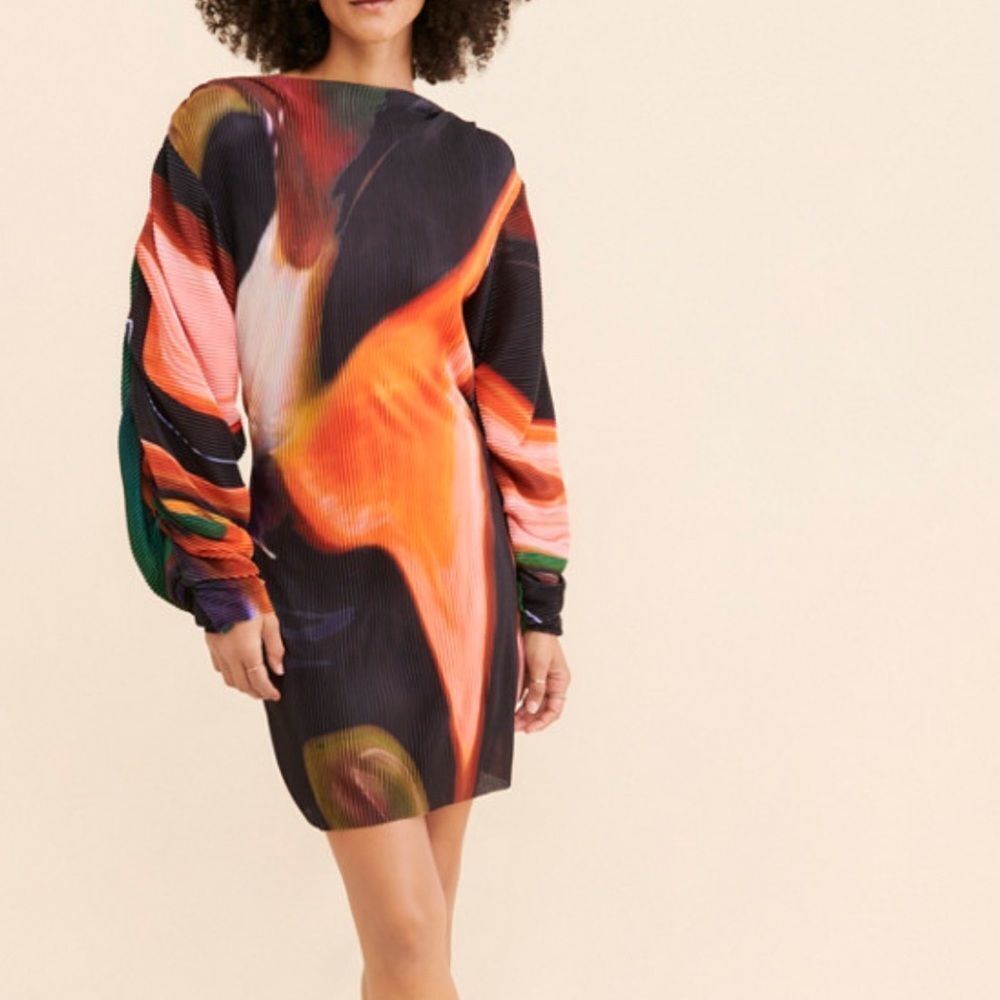 RENDOLL/Anthropologie Zena Mini Dress
EE20